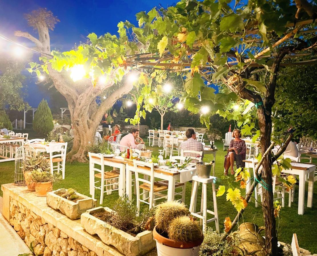 Masseria Vittoria Акая Екстериор снимка