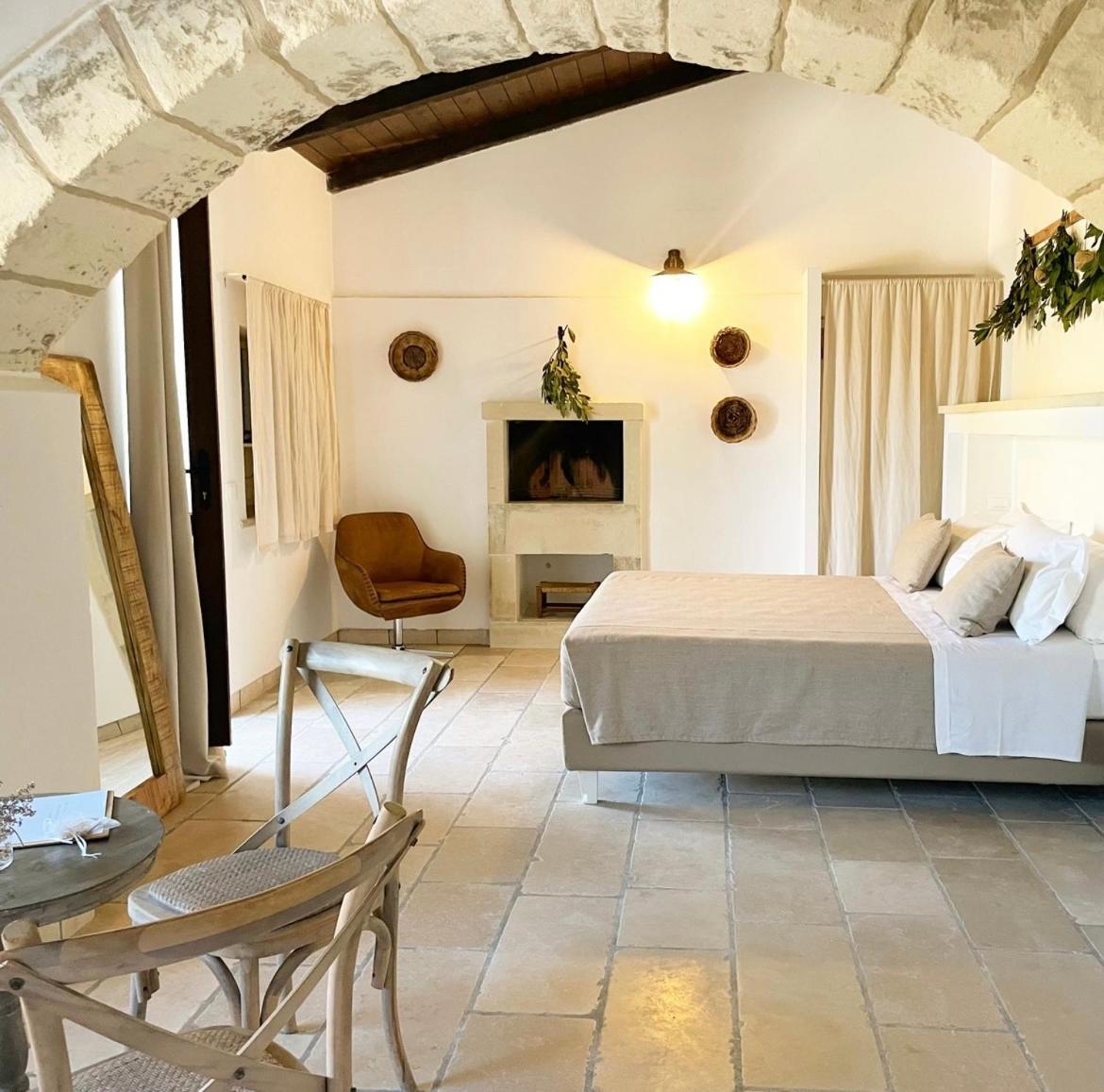 Masseria Vittoria Акая Екстериор снимка