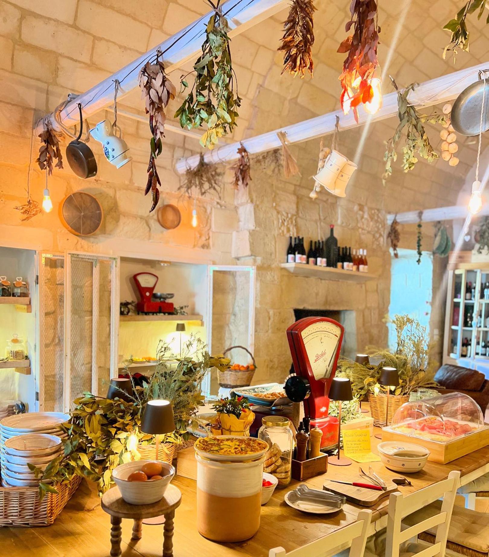 Masseria Vittoria Акая Екстериор снимка